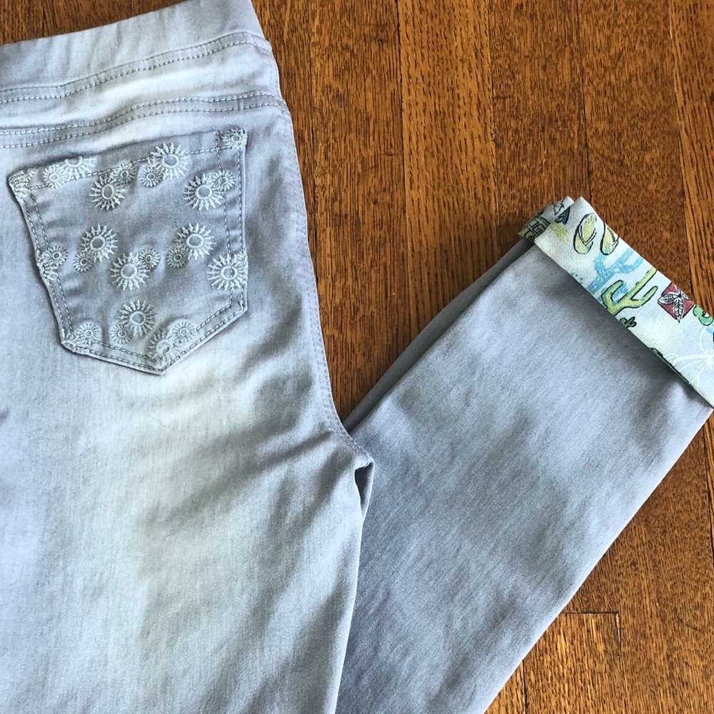 Gusto Line ~ Pull on Lined Skinny Jeans from Spain